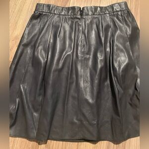 Vince dark grey short 100% leather skirt